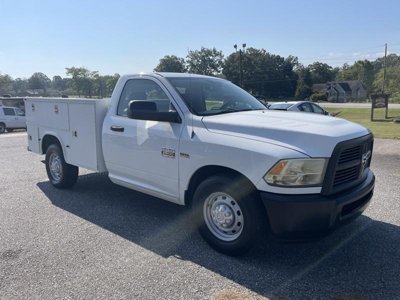 RAM 2500 ST 2WD 2012