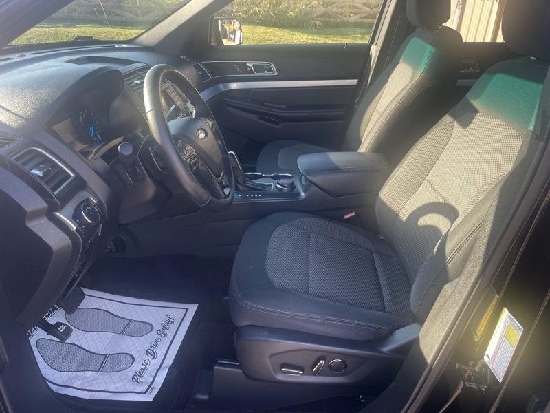 Ford Explorer 4dr XLT 4WD 2016