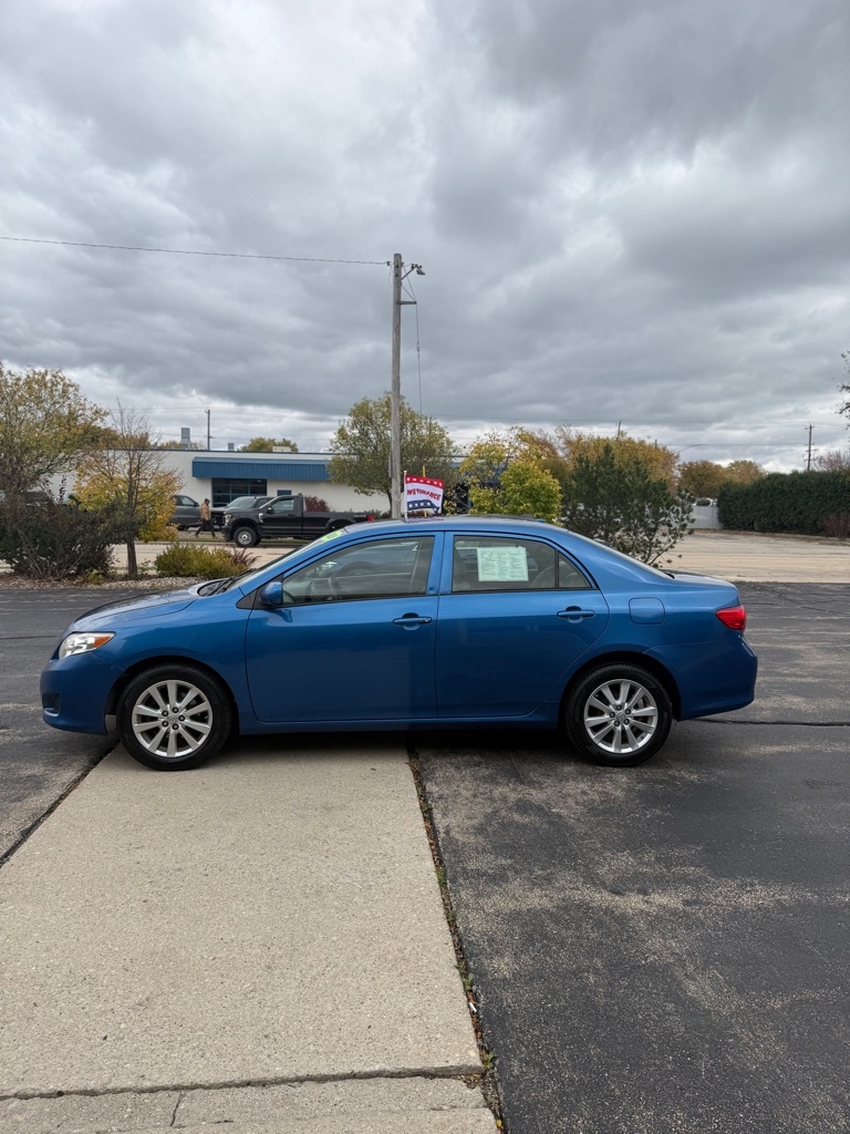 Toyota Corolla  2009