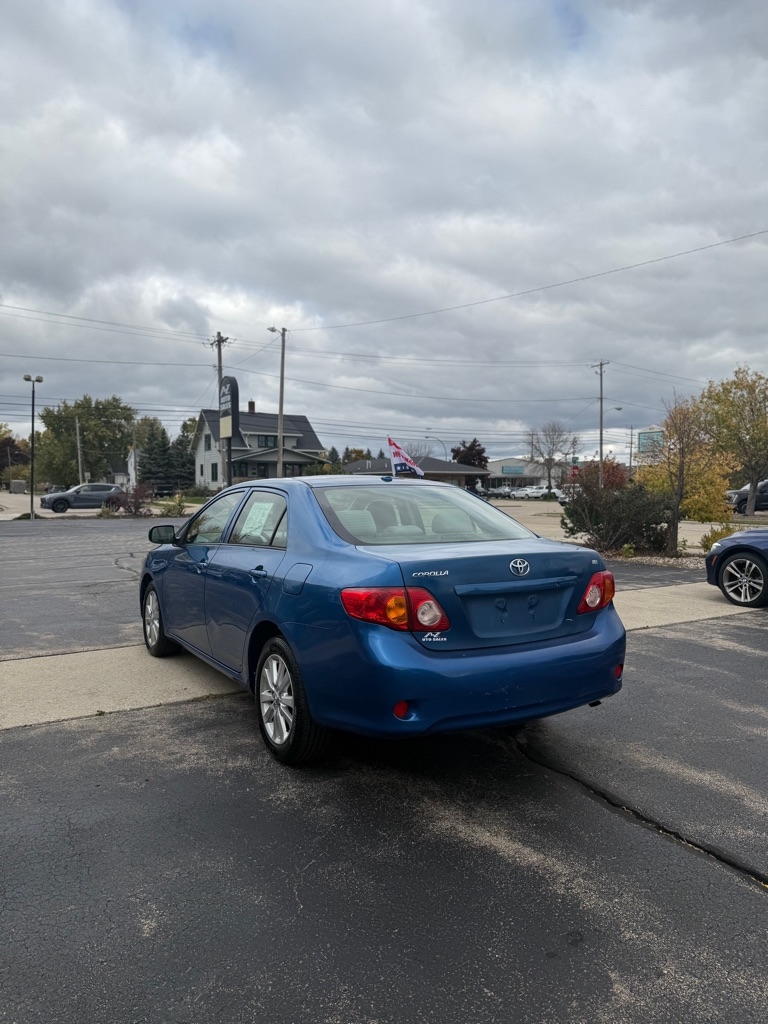 Toyota Corolla  2009