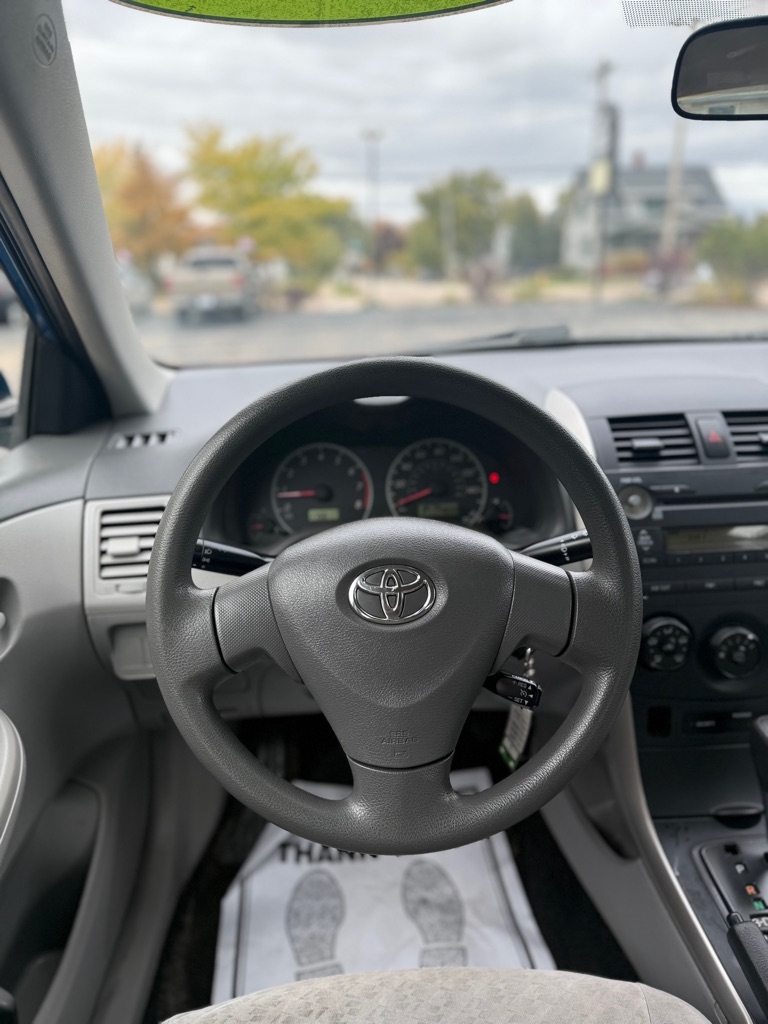Toyota Corolla  2009