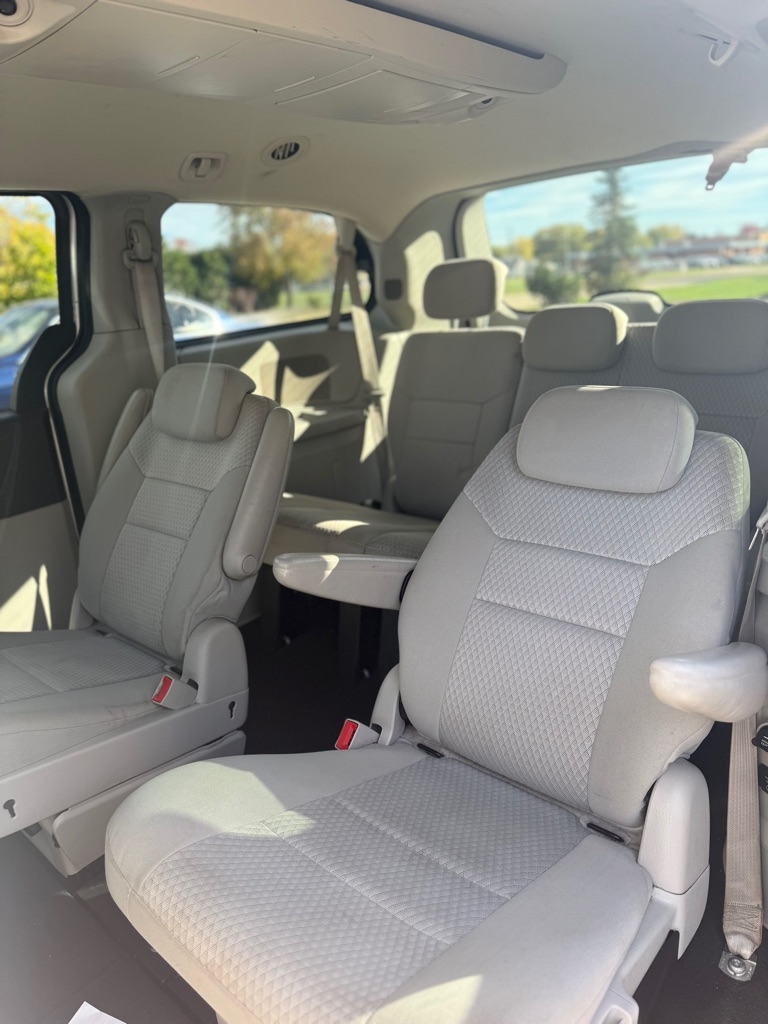 Dodge Grand Caravan  2010