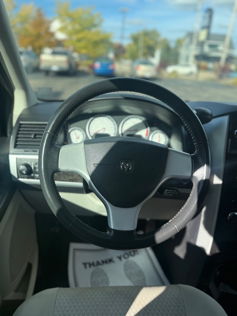 Dodge Grand Caravan  2010
