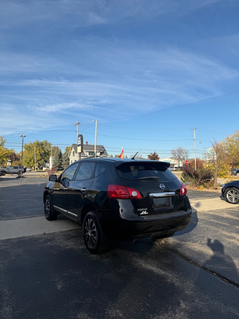 Nissan Rogue  2013