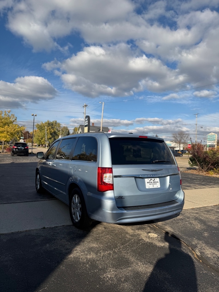 Chrysler Town & Country  2013