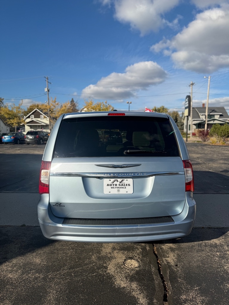Chrysler Town & Country  2013