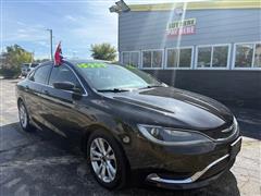 2016 Chrysler 200 