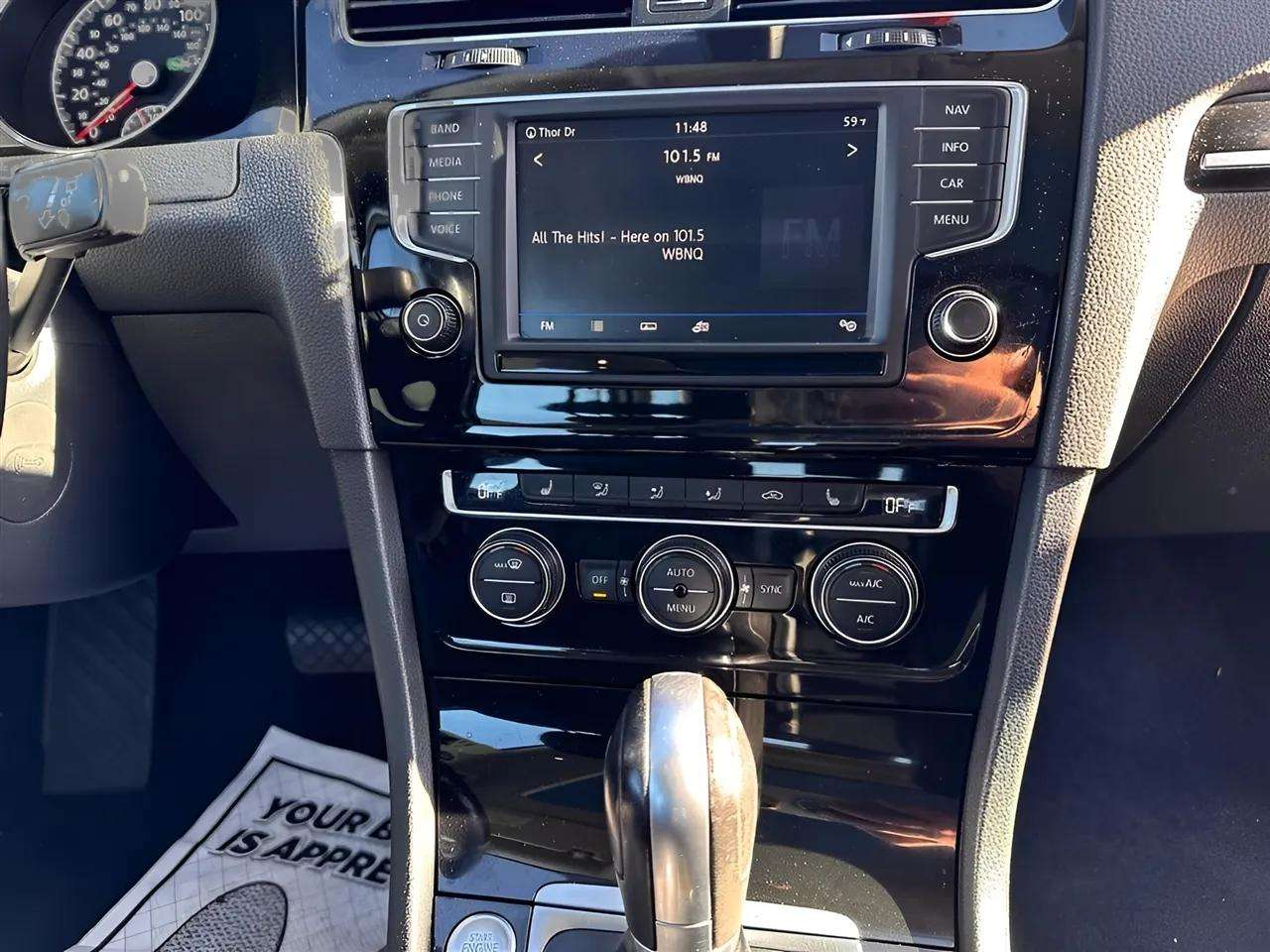 Volkswagen Golf SportWagen TSI SE 6A 2017