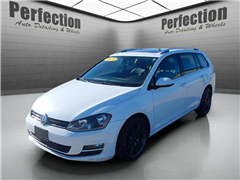 2017 Volkswagen Golf SportWagen 