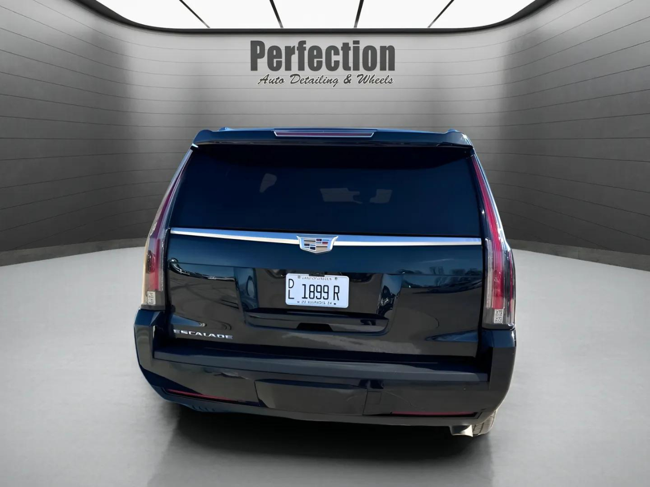 Cadillac Escalade Luxury 2WD 2020