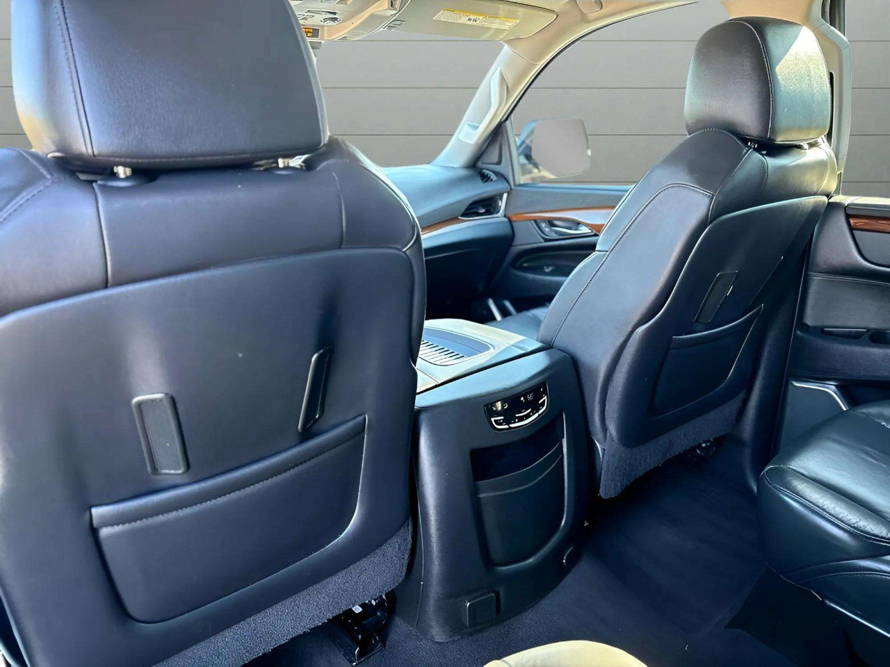 Cadillac Escalade Luxury 2WD 2020