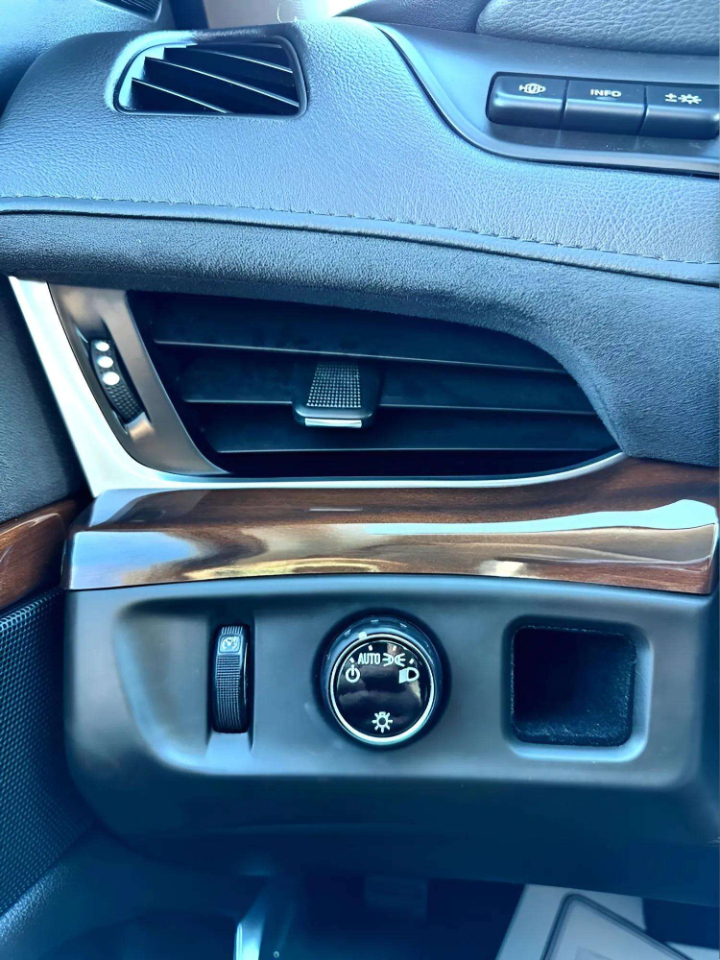 Cadillac Escalade Luxury 2WD 2020