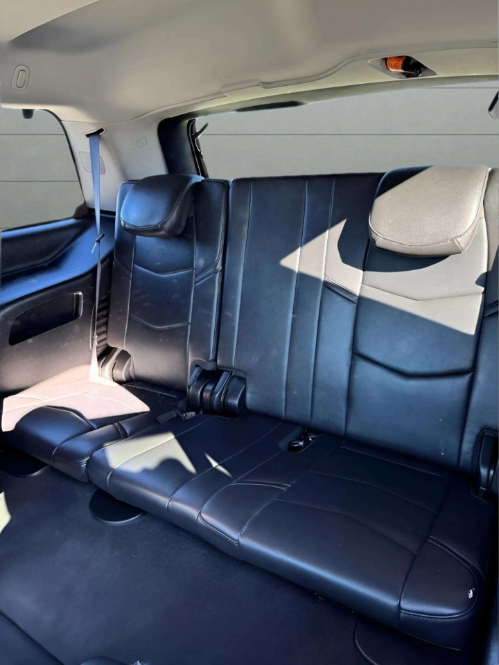 Cadillac Escalade Luxury 2WD 2020