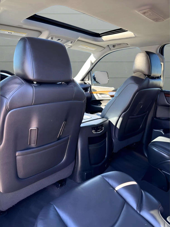 Cadillac Escalade Luxury 2WD 2020