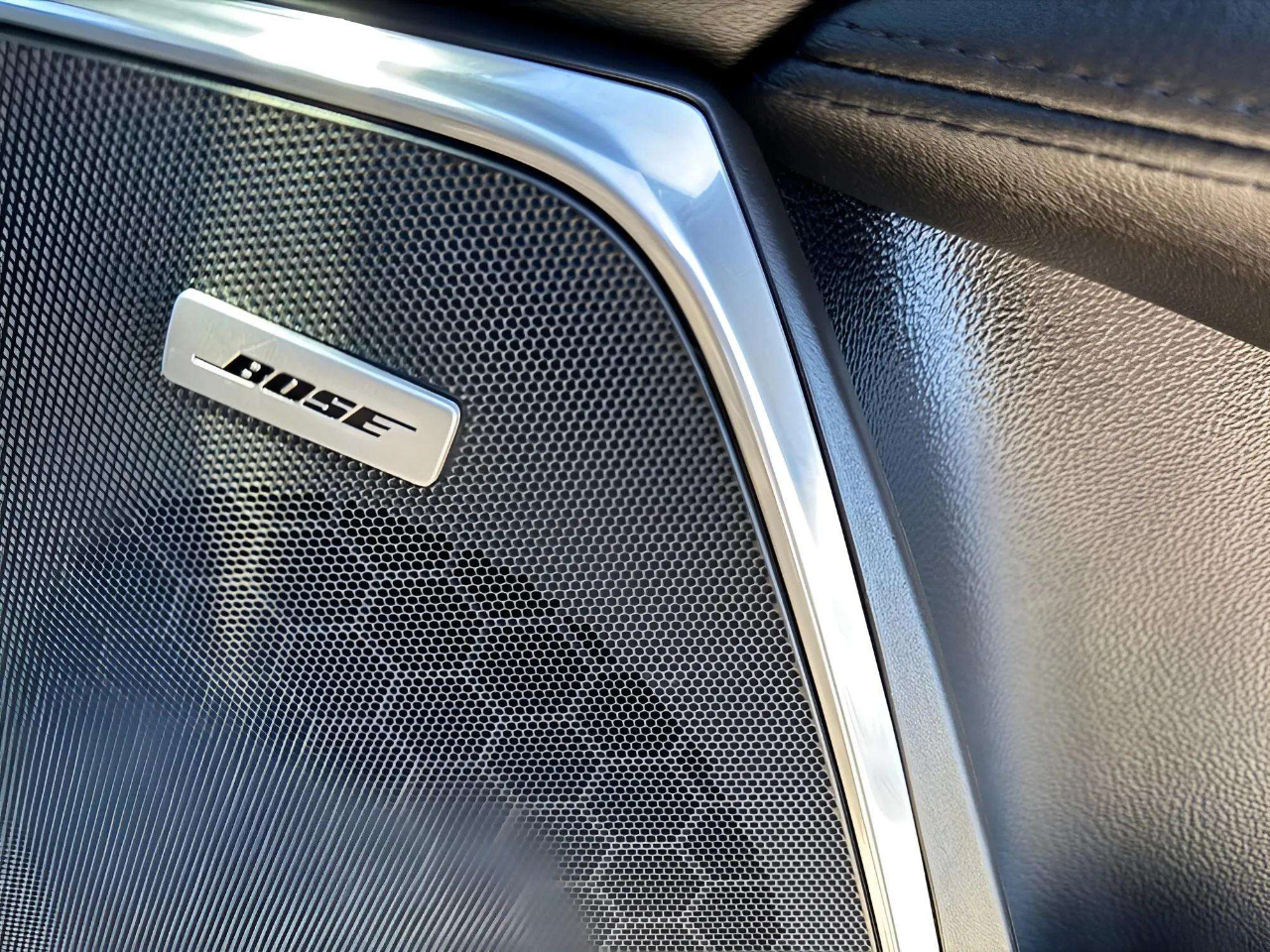 Cadillac Escalade Luxury 2WD 2020