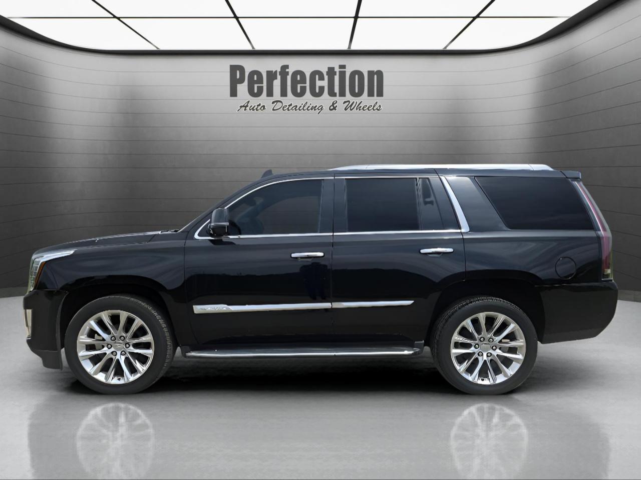 Cadillac Escalade Luxury 2WD 2020