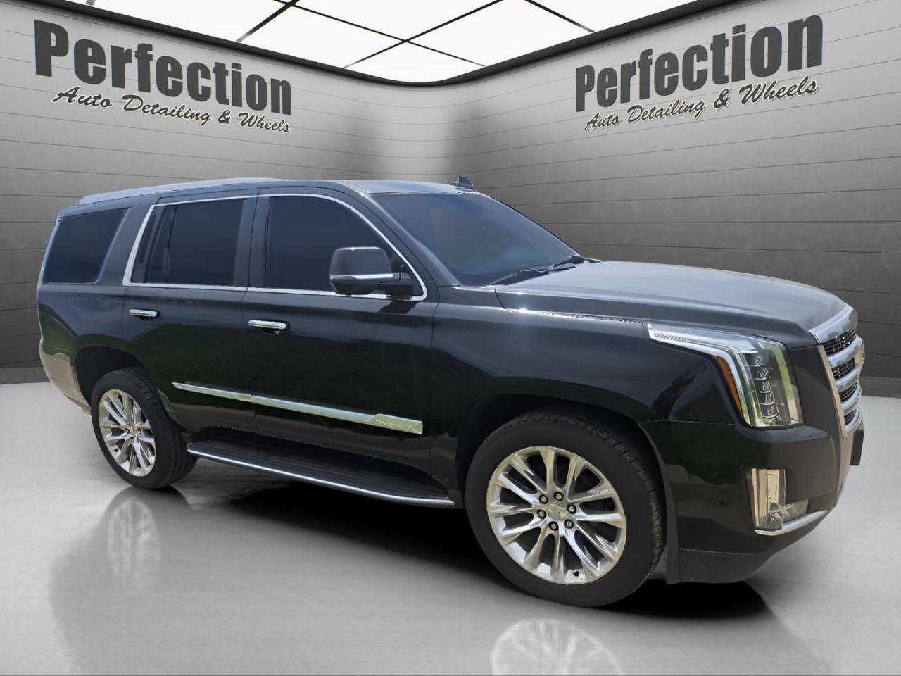 Cadillac Escalade Luxury 2WD 2020