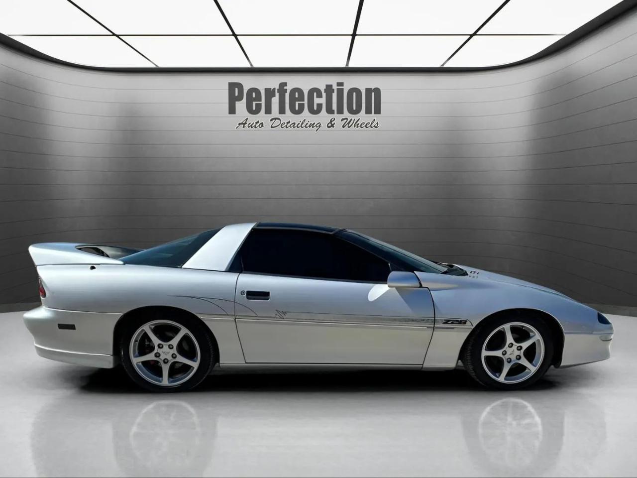 Chevrolet Camaro Z28 Coupe 1995