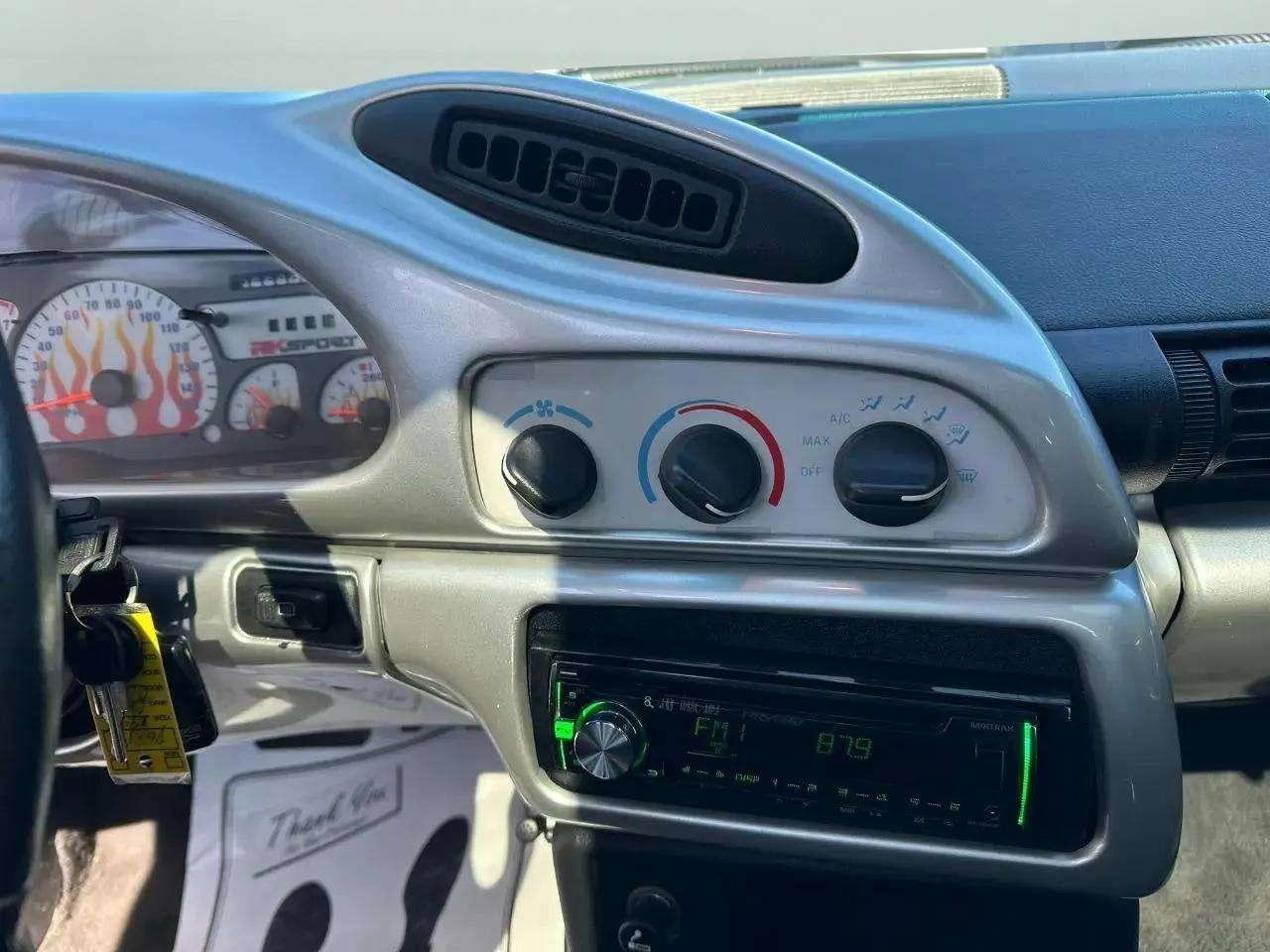 Chevrolet Camaro Z28 Coupe 1995