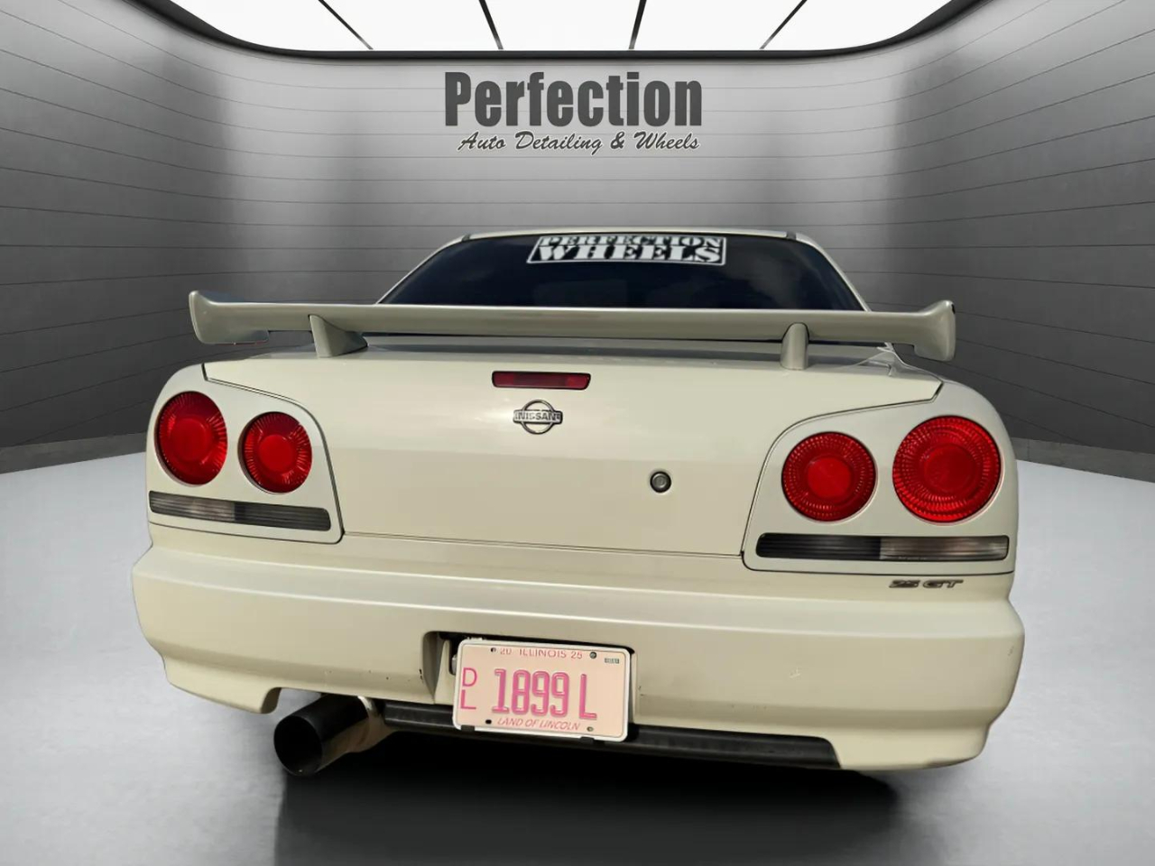 Nissan Skyline  1998
