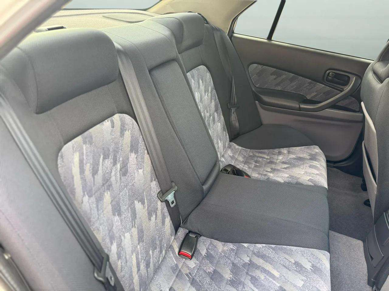 Nissan Skyline  1998