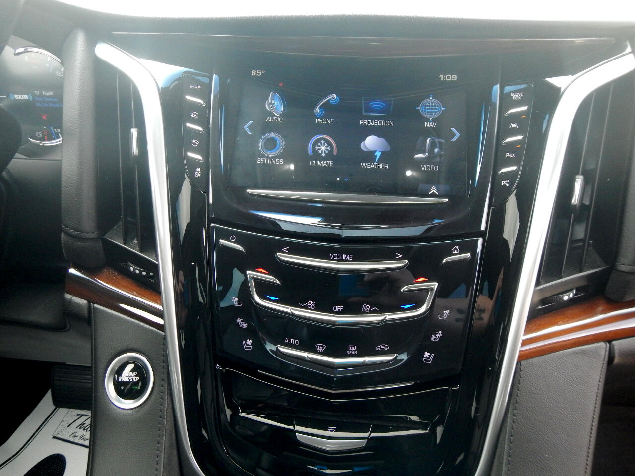 Cadillac Escalade Luxury 4WD 2020