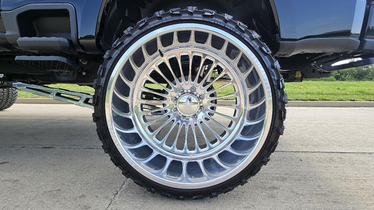 Ford F-250 SD Limited Crew Cab 4WD 2024
