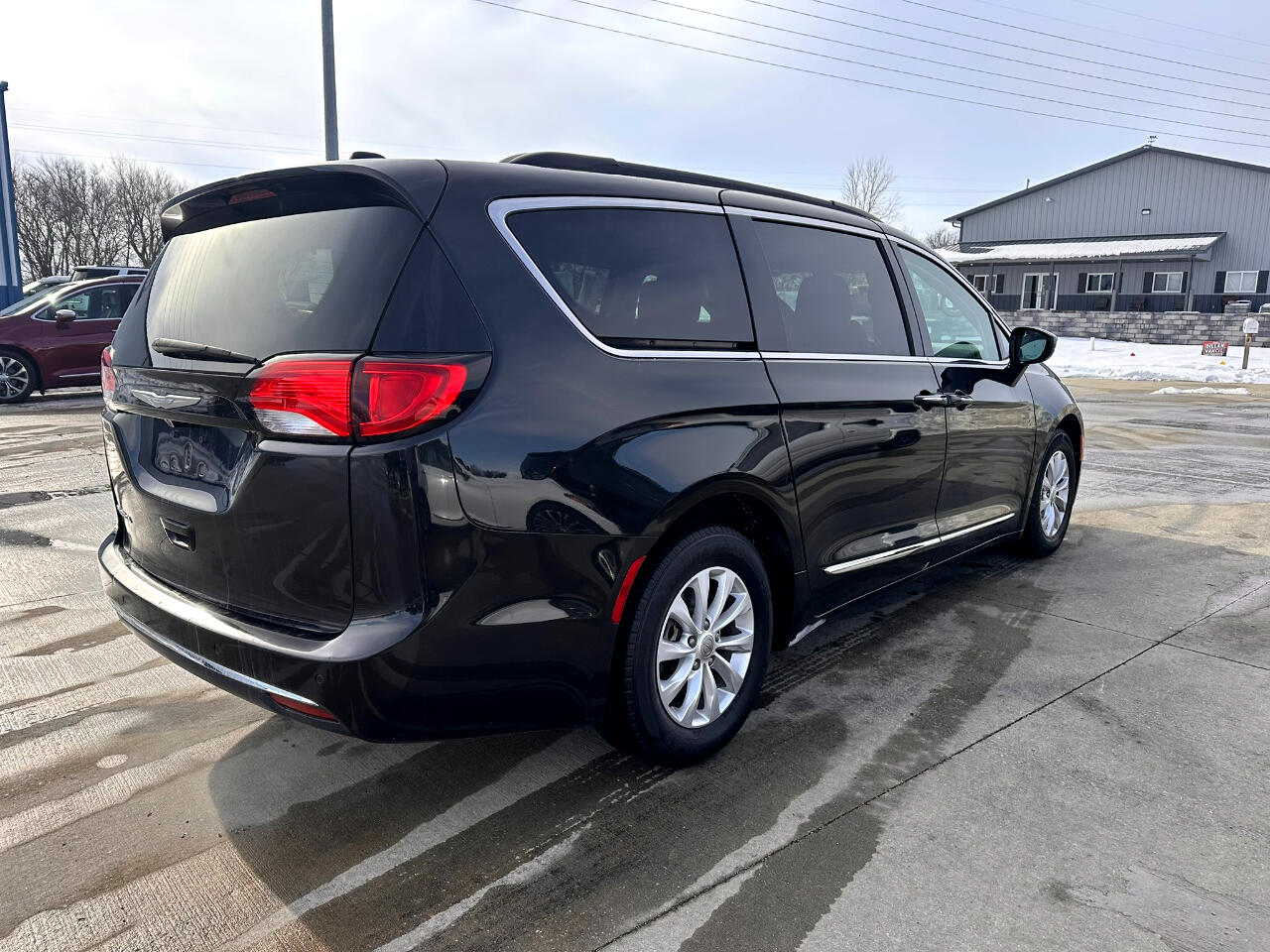 Chrysler Pacifica Touring-L 2017