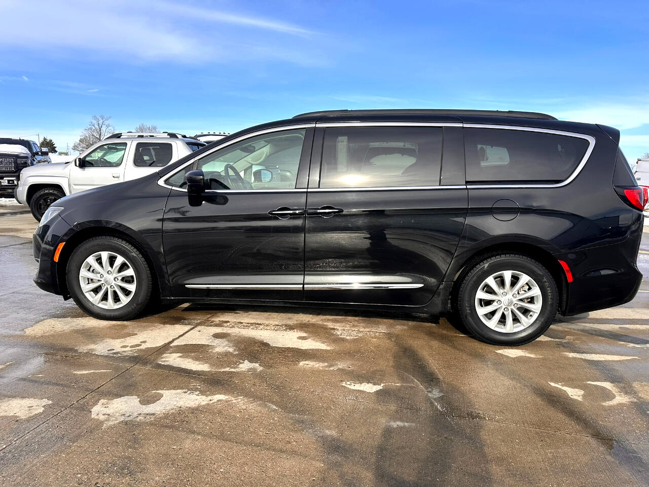Chrysler Pacifica Touring-L 2017