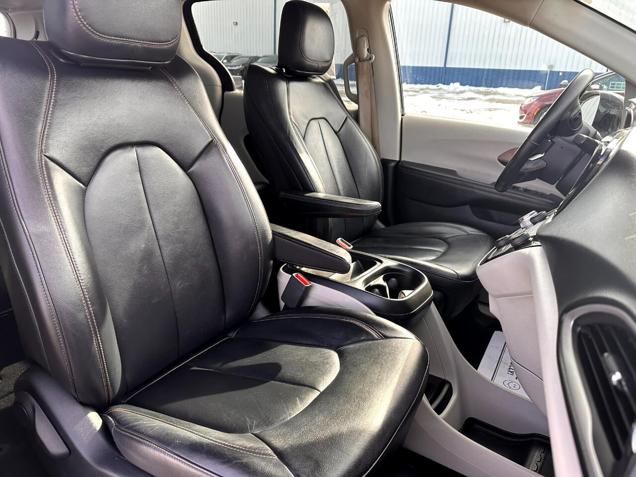 Chrysler Pacifica Touring-L 2017