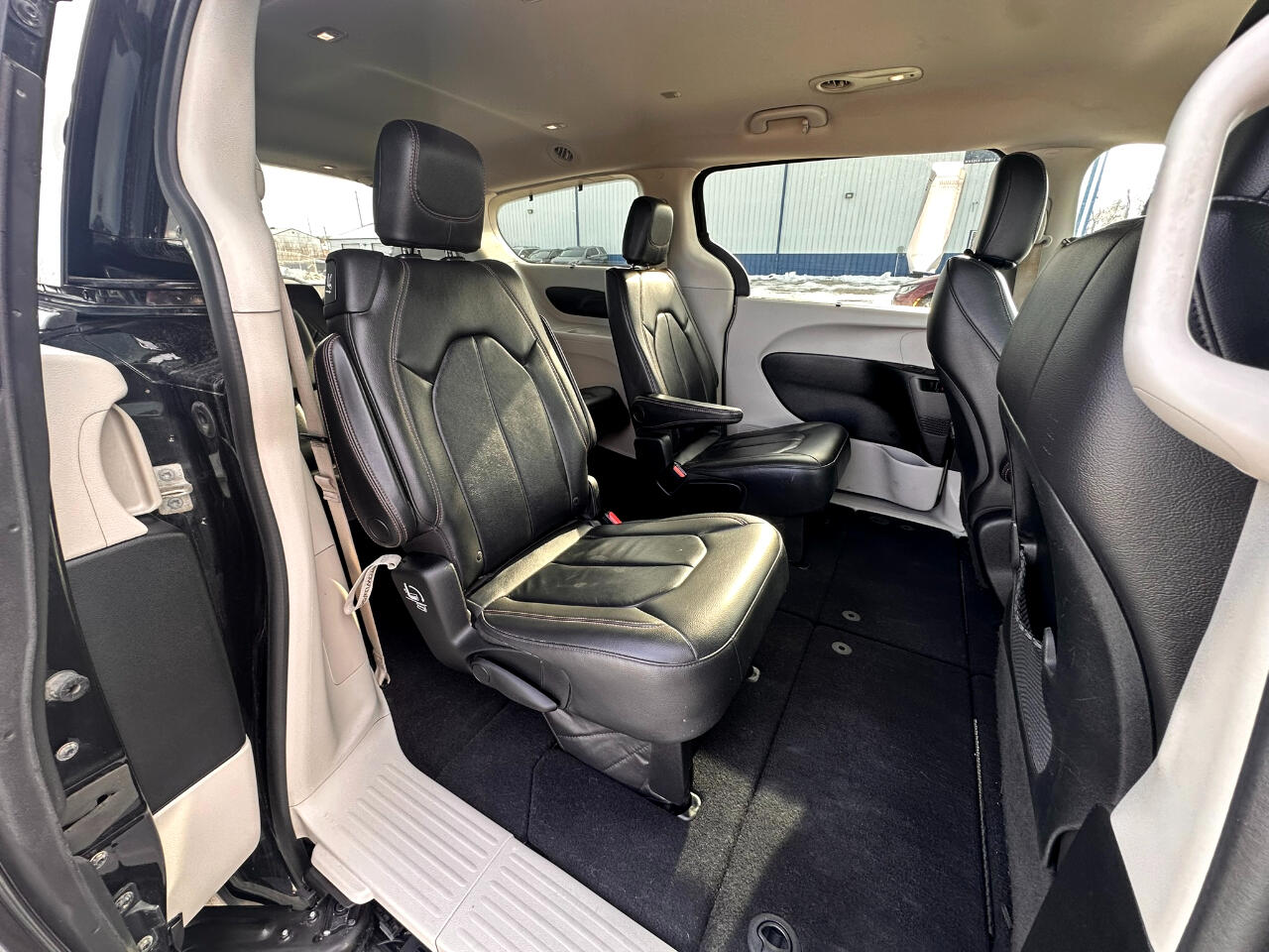 Chrysler Pacifica Touring-L 2017