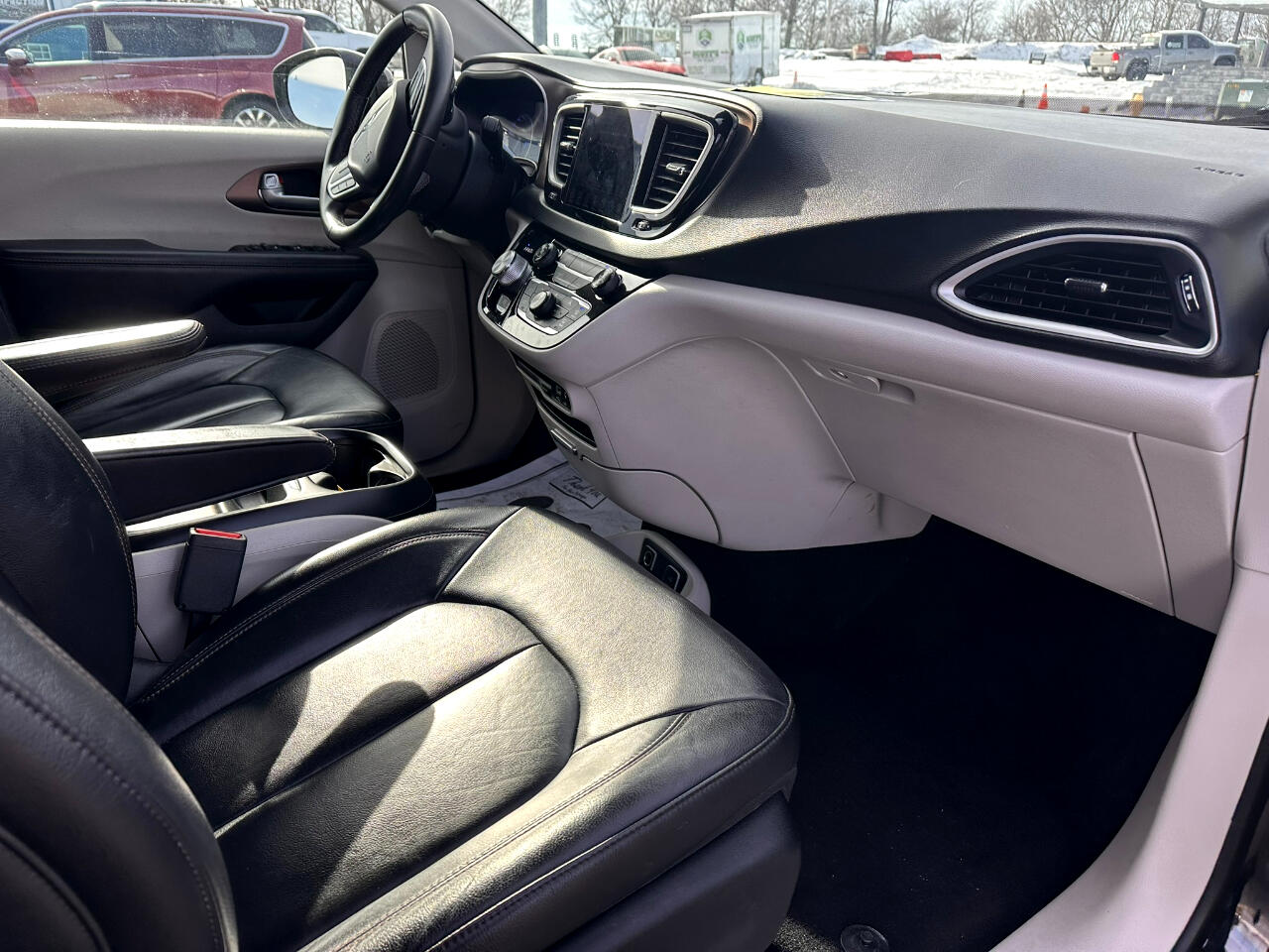 Chrysler Pacifica Touring-L 2017