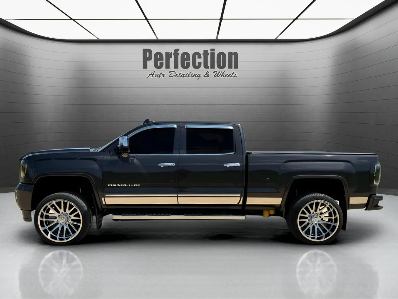 GMC Sierra 2500HD Denali Crew Cab 4WD 2015