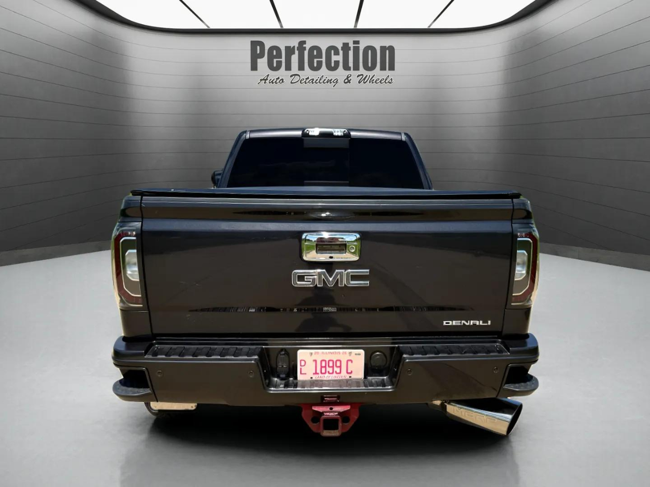 GMC Sierra 2500HD Denali Crew Cab 4WD 2015