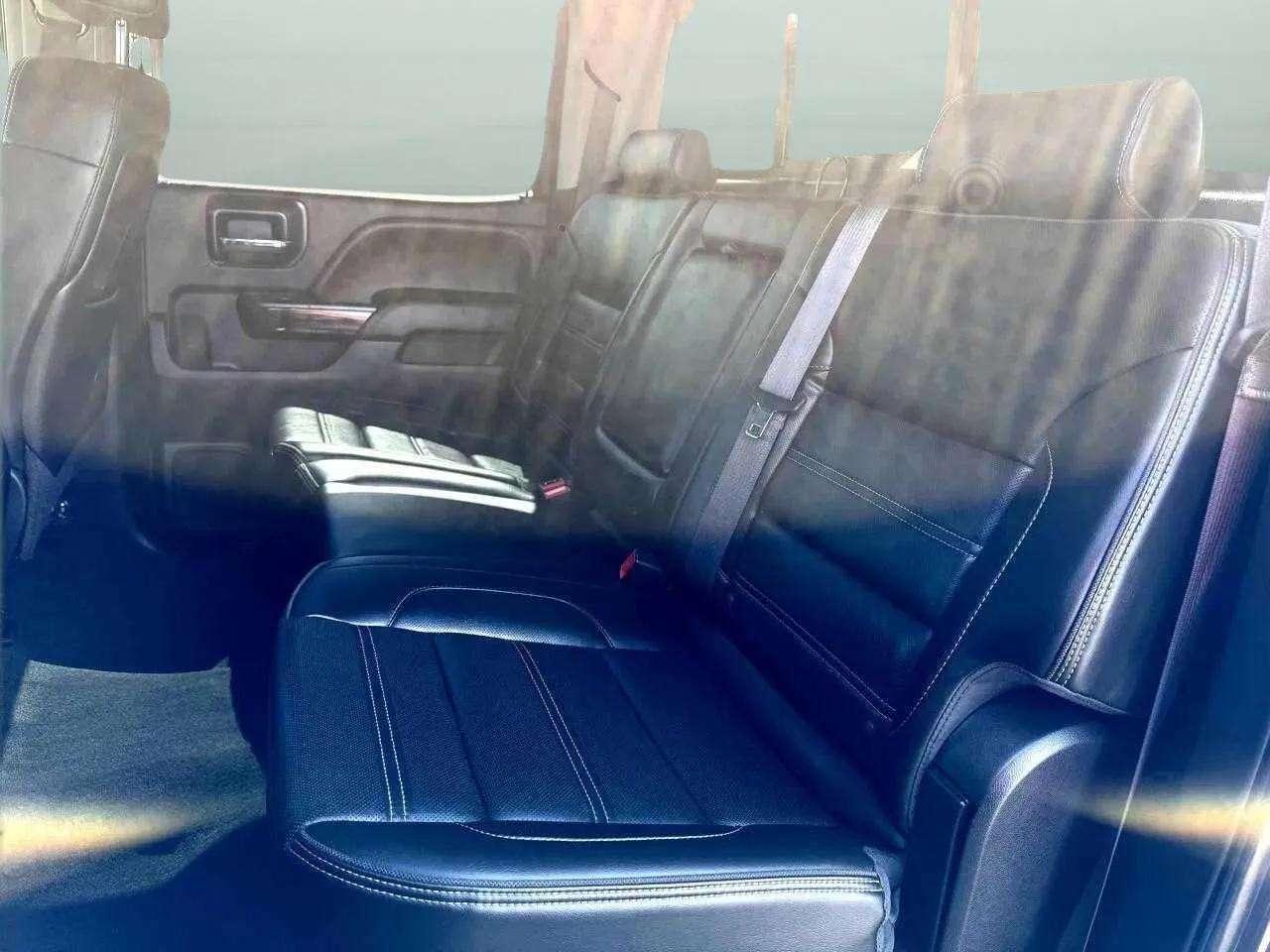 GMC Sierra 2500HD Denali Crew Cab 4WD 2015