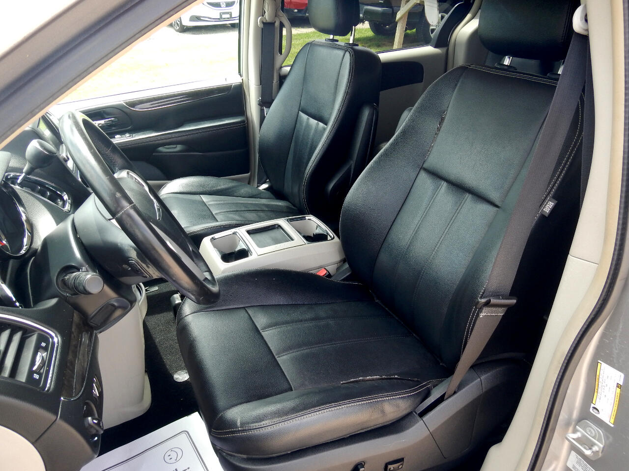 Chrysler Town & Country Touring 2016