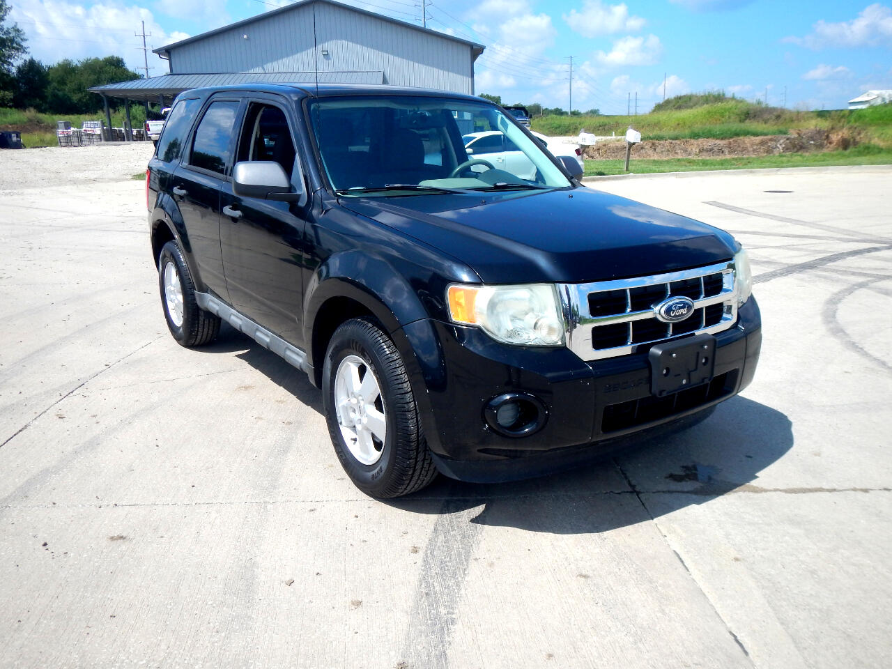 2010 Ford Escape XLS photo 4