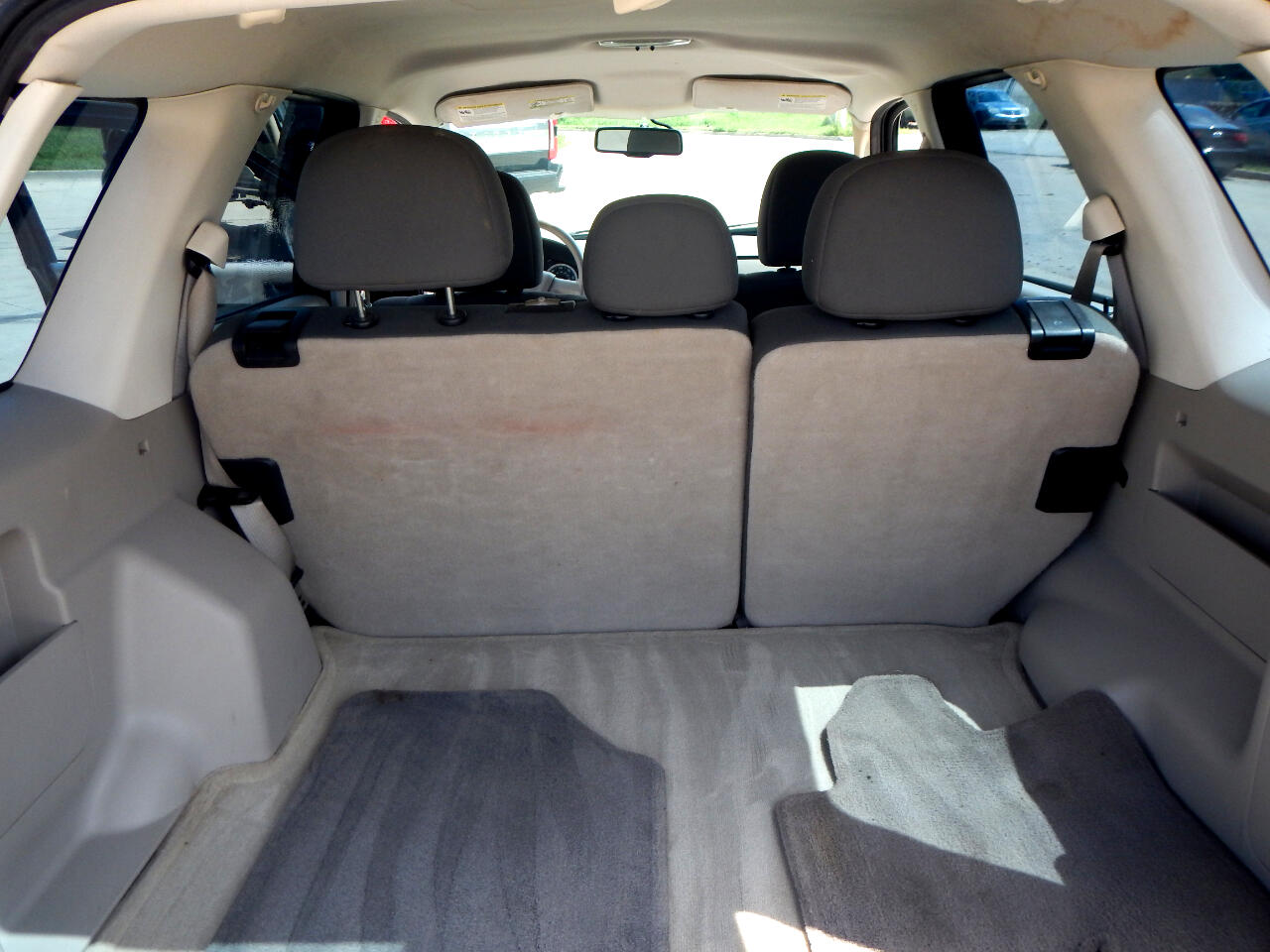 2010 Ford Escape XLS photo 16