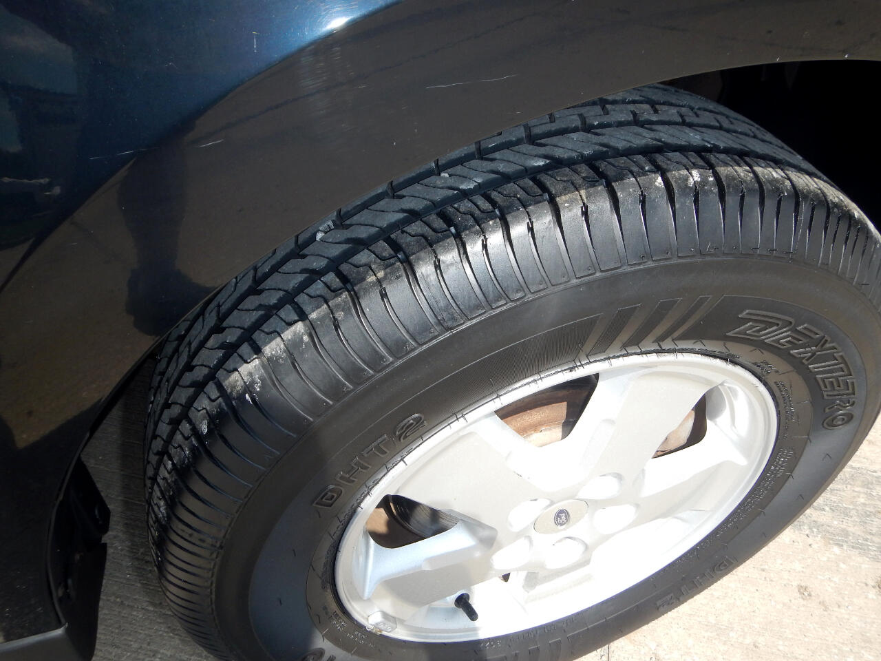 2010 Ford Escape XLS photo 21