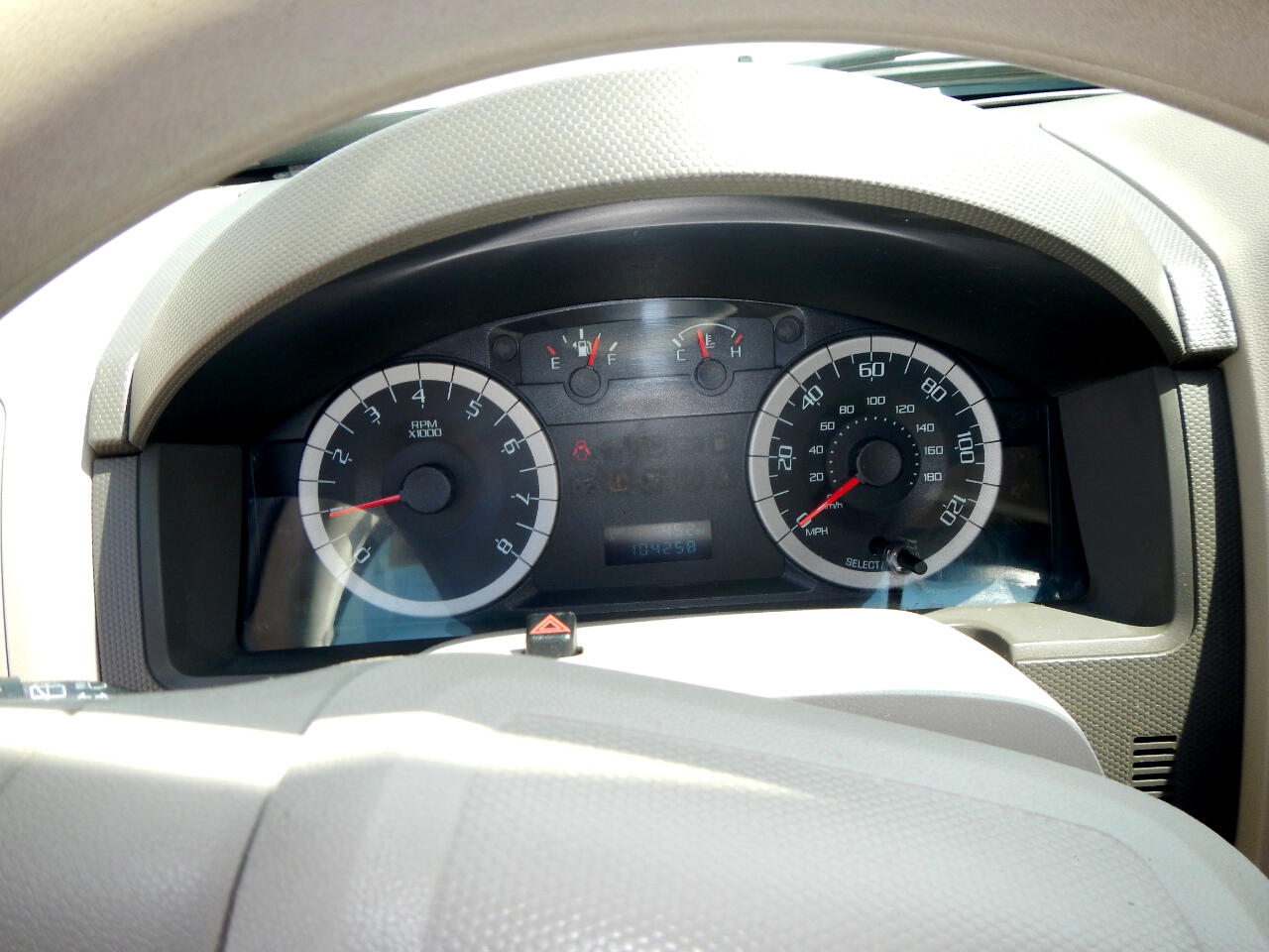2010 Ford Escape XLS photo 25