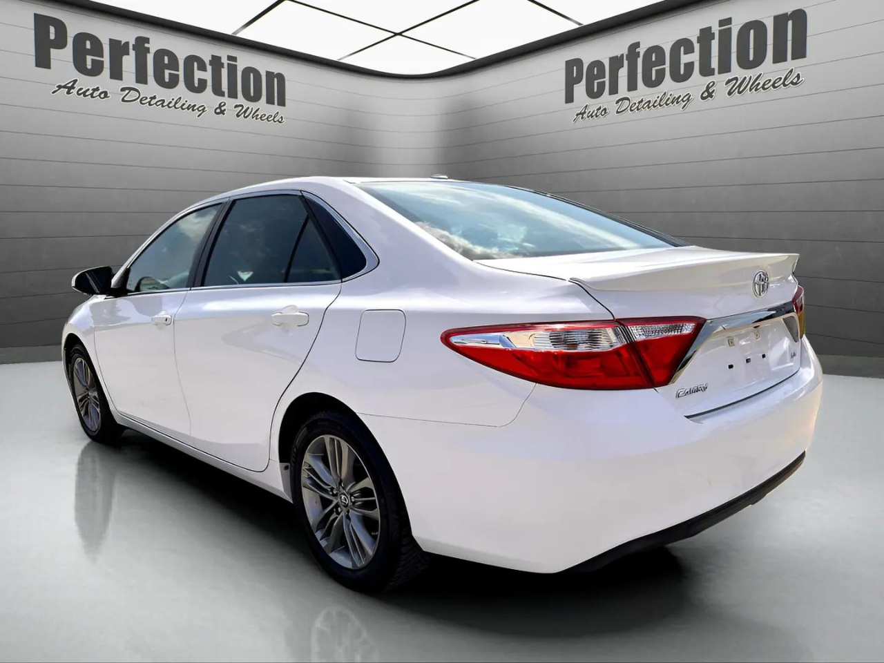 Toyota Camry XLE 2016