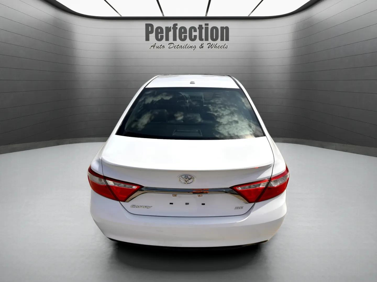 Toyota Camry XLE 2016