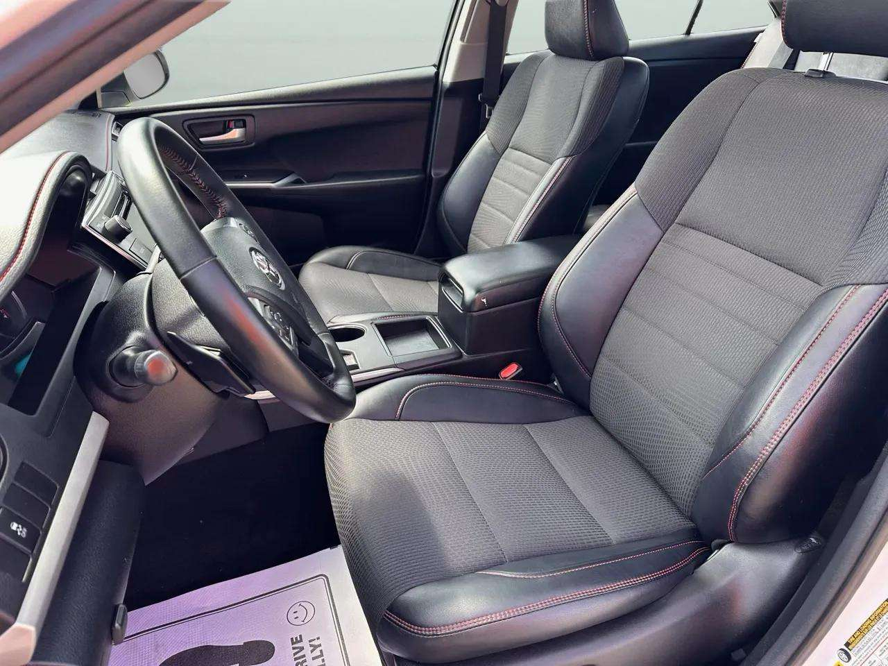 Toyota Camry XLE 2016