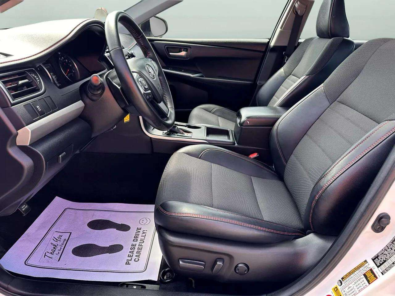 Toyota Camry XLE 2016