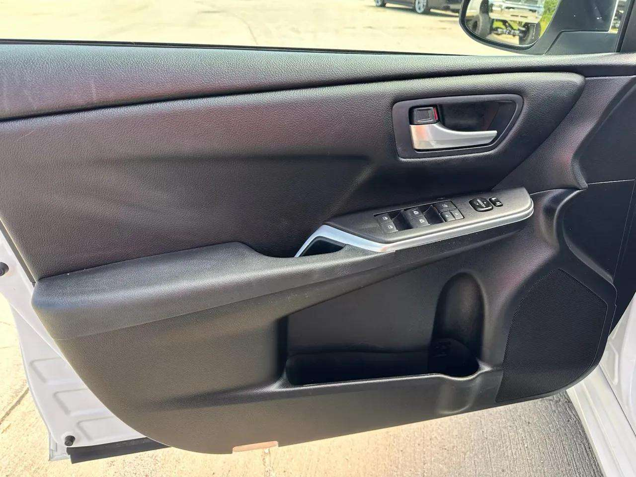 Toyota Camry XLE 2016