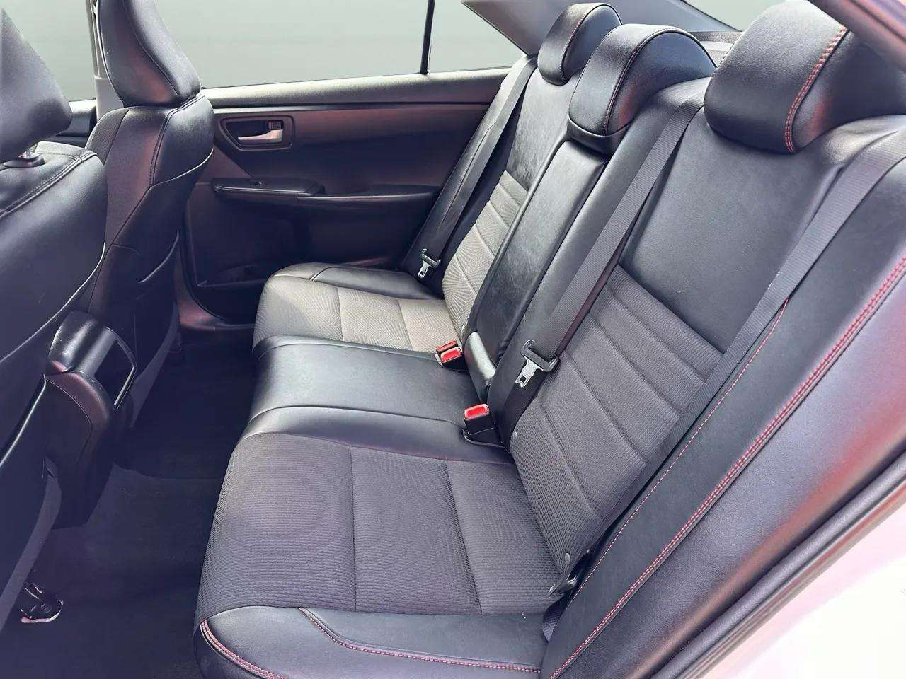 Toyota Camry XLE 2016