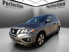 2017 Nissan Pathfinder 