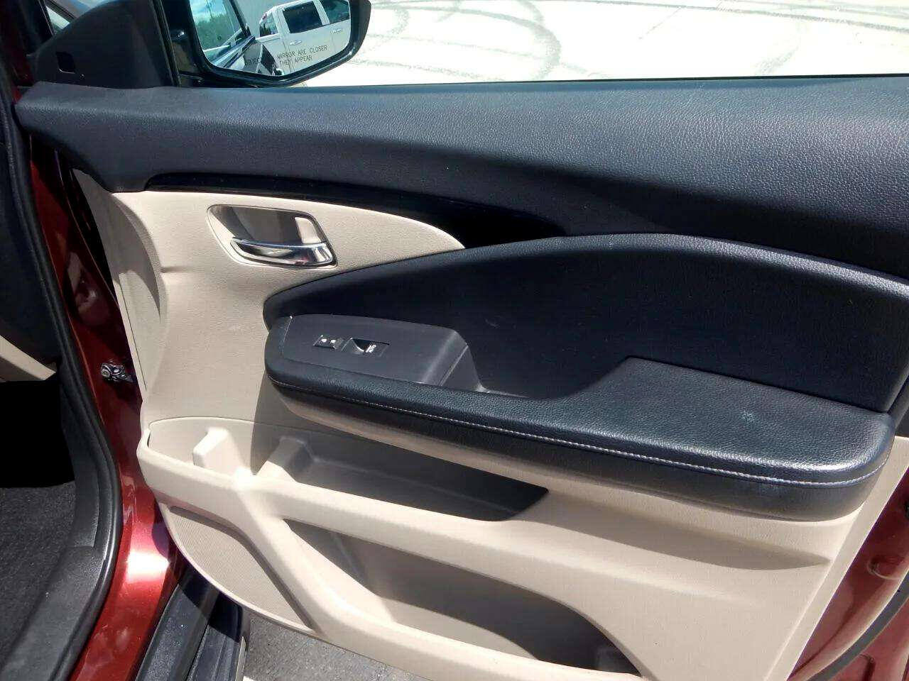 2019 Honda Ridgeline RTL-E photo 20