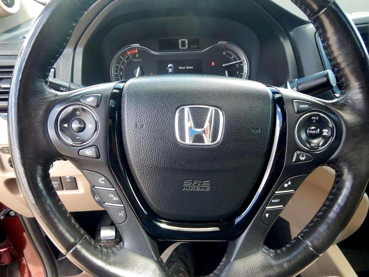 2019 Honda Ridgeline RTL-E photo 28
