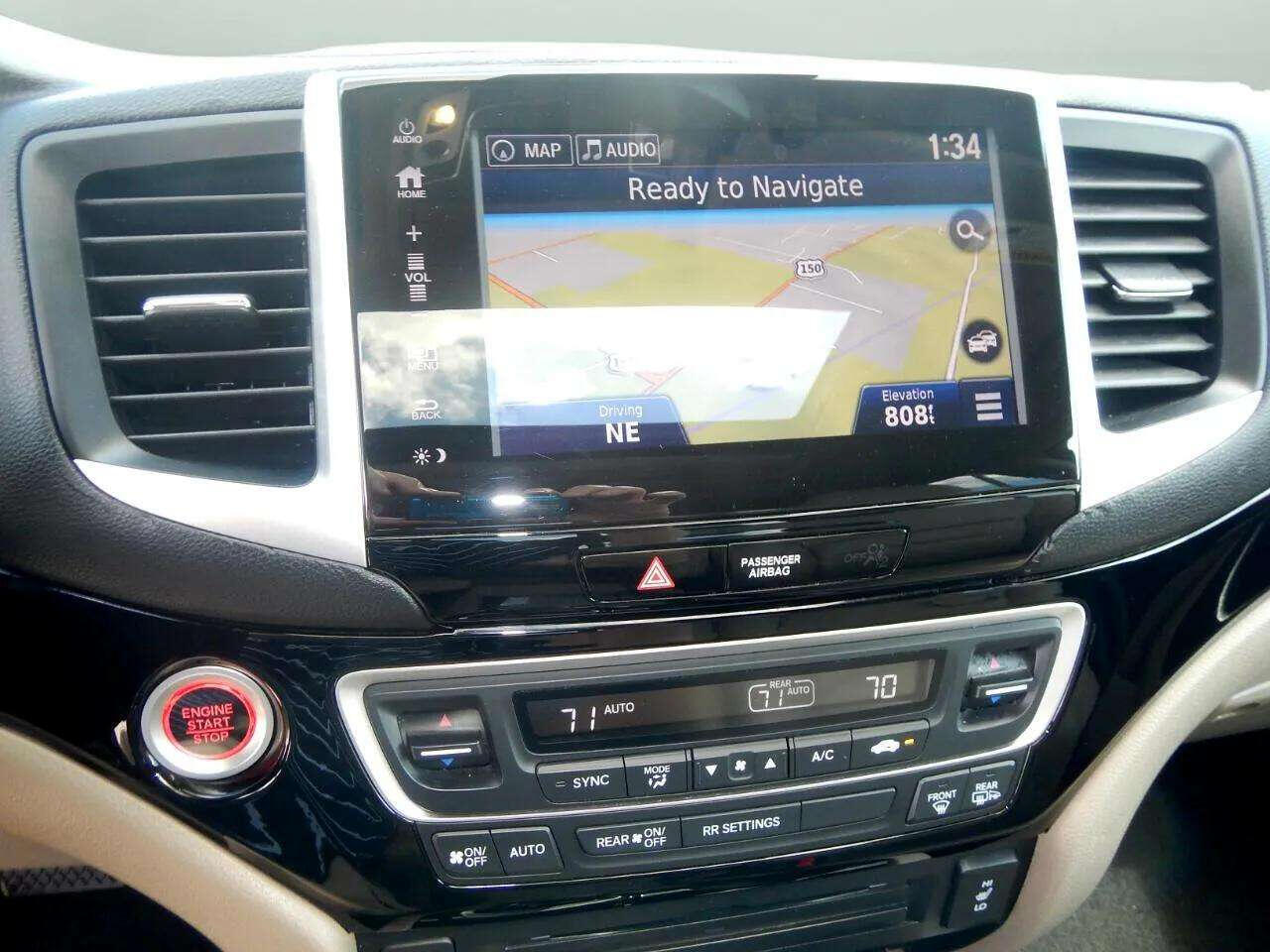 2019 Honda Ridgeline RTL-E photo 32
